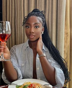 Femininity Aesthetic, Braids Hairstyles Pictures, Black Femininity, Box Braids Hairstyles, How To Pose, Black Is Beautiful, Beautiful Black Women, Black Women Hairstyles, Look Fashion