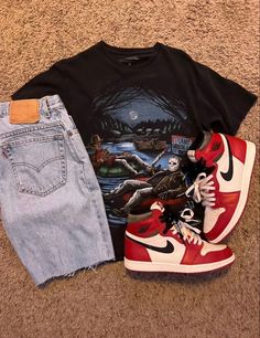 Jordan 4 Summer Outfit Men, Men’s Jordan 4 Outfit, Summer Streetwear Graphic Tee, Summer Streetwear Shorts With Five Pockets, Men’s Summer Outfits Y2k, Fasion Outfits, Outfit Inspo Casual, Street Style Outfits Men, Guys Clothing Styles