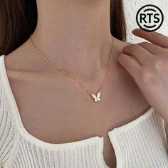 ✨ Attention: Elevate your style with our Delicate Butterfly Necklace! 🦋 Crafted with precision and designed for elegance, this necklace is the perfect accessory to add a touch of charm to any outfit. 🔥 Interest: Made with a beautiful butterfly pendant, this necklace symbolizes transformation and grace. Its minimalistic design makes it versatile for both casual and formal wear. Whether you're dressing up for a special occasion or adding a little sparkle to your everyday look, this necklace is your go-to choice. 💎 Desire: Imagine the compliments you'll receive and the confidence you'll feel wearing this stunning piece. Its high-quality craftsmanship ensures durability and lasting shine, making it a perfect gift for yourself or a loved one. Each necklace comes beautifully packaged, ready t Trendy Butterfly-shaped Jewelry With Adjustable Chain, Trendy Butterfly Shaped Jewelry With Adjustable Chain, Trendy Butterfly Jewelry For Gift, Trendy Butterfly Necklace For Gifts, Trendy Butterfly Charm Jewelry, Trendy Butterfly Pendant Necklace For Gift, Trendy Butterfly Pendant Necklace, Dainty Butterfly Necklace With Butterfly Charm, Trendy White Butterfly Jewelry