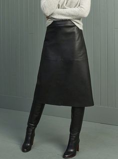 Faux Leather Midi Skirt, Leather Midi Skirt, Work Skirts, Mode Casual, Black Leather Skirts