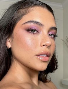 Purple Makeup Looks, Mekap Mata, Makeup Tip, Purple Eye Makeup, Summer Makeup Looks, Purple Makeup, Smink Inspiration, Dope Makeup, Purple Eyeshadow