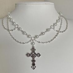 Layered Cross Necklace, Cross Rosary, Gothic Cross, Pearl Beaded Necklace, Gothic Necklace, Handmade Beaded Necklaces, Beaded Cross, Rosary Necklace, Handmade Wire Jewelry