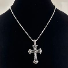 The Big Silver Cross 🤍 Featuring a stainless steel link box chain & a large cross pendant. All composed of hypoallergenic & tarnish proof steel!  Choose your desired length at checkout 🖤 Made with love!  Unisex  Comes with an extender attached for adjustability ✨ Oxidized Stainless Steel Cross Jewelry, Oxidized Finish Stainless Steel Cross Jewelry, Metal Cross Necklace With Box Chain, Cross Box Chain Necklace Gift, Cross Box Chain Necklace As Gift, Stainless Steel Cross Jewelry With Box Chain, Silver Cross Pendant Necklace With Box Chain, Crucifix Box Chain Necklace As Gift, Gift Box Chain Cross Necklace