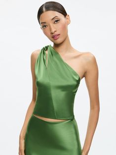 Piera One Shoulder Twist Top In Avocado | Alice + Olivia Draped Top Outfit, Silk Top Outfit Classy, Satin Top Outfit Classy, Asymmetrical Top Outfit, Silk Top Outfit, Satin Top Outfit, Green Satin Top, Green Silk Top, Twist Top