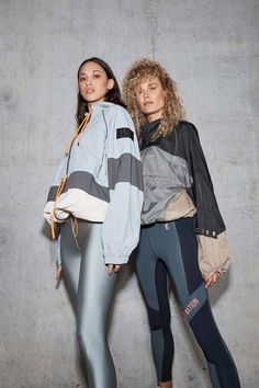 Womens Activewear Outfits, Athleisure Inspiration, Oversize Denim Jacket, Baggy Jean Shorts, Activewear Outfits, Activewear Trends, Guys Fits, Sporty Street Style, Womens Active Wear Outfits