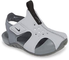 Nike Sunray Protect 2 Sandal Nike Sandal, Nike Sandals, Kids Moves, Puma Fierce Sneaker, Sporty Style, Kids And Parenting, High Top Sneakers, Fashion Beauty