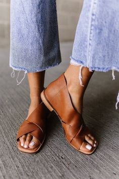 Brown Almond Toe Sandals For Fall, Brown Low Heel Sandals For Fall, Spring Faux Leather Sandals With Low Heel, Casual Low Heel Sandals For Fall, Faux Leather Sandals For Fall, Trendy Slip-on Sandals For Fall, Leather Footbed Slip-on Sandals For Fall, Brown Almond Toe Sandals For Spring, Creative Clothes