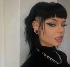 Mullet Hairstyle Women Colored, Bangs Alternative Hair, Mullet Hairstyle Women Short Bangs, Mullet Style Woman, Viking Hair With Bangs, Spunky Haircuts, Alt Bangs Hairstyle, Mullet Short Hairstyle Women, Goth Haircut Short