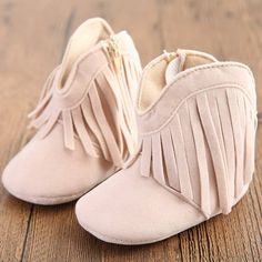 Specifications: Outsole Material: Cotton Fashion Element: Fringe Toe Shape: Round Toe Lining Material: Cotton Fabric Gender: Girls Upper Material: PU Boot Height: Ankle Boot Type: Fashion Boots Closure Type: Zipper Season: Spring, Autumn, Winter Age: 0-18 monthes Size Chart: size age length width S 0-6M 12cm/4.72" 6.0cm/2.36" M 6-12M 13cm/5.12" 6.0cm/2.36" L 12-18M 14cm/5.51" 6.5cm/2.56" Package included: 1 Pair of Baby Shoes Size: newborn.  Color: Beige.  Gender: female.  Age Group: infant. Cute Lace Dresses, Fringe Moccasin Boots, Fringe Moccasins, Baby Mode, Fringe Shoes, Baby Rosa, Baby Girl Boy, Baby Moccasins, Tassels Fashion