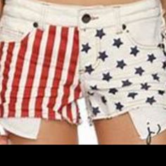 No Boundaries Stars And Stripes Shorts Size 15 New With Tags C 3 Red Americana Bottoms For 4th Of July, American Flag Summer Shorts, Americana Style Summer Shorts, Patriotic Flag Print Jean Shorts, Patriotic Jean Shorts For Summer, Red Patriotic Shorts For Summer, White Patriotic Bottoms For Summer, Patriotic Red Shorts For Summer, Patriotic White Bottoms For Summer