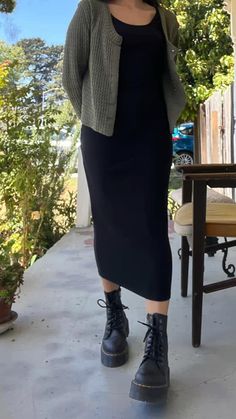 Netted Shirt Outfit, Knock Knees Outfits, Black Hat Outfits For Women, Black Dress Black Boots Outfit, Muggy Weather Outfit, Black Dress And Combat Boots Outfit, How To Style Black Midi Skirt, Green Day Outfit Style, Book Store Outfit Aesthetic