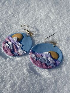 These beautiful one of a kind handcrafted earrings were made with polymer clay. Inspired by Colorado's beautiful Rocky Mountains in the winter. Made with positive intentions and energy to compliment your aura. Snowy Mountain Sunset, Sunset Earrings, Positive Intentions, Snowy Mountain, Mountain Sunset, Snowy Mountains, Handcrafted Earrings, Beautiful One, In The Winter