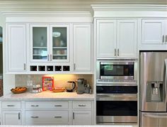 7 DIY Kitchen Makeover Ideas That ABSOLUTELY Made My Boring Kitchen BEAUTIFUL - Abbotts At Home Diy Kitchen Makeover Ideas, Kitchen Diy Makeover, Kitchen Makeover, Diy Kitchen, Beautiful Kitchens, Cupboard