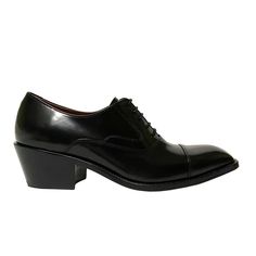 Subin Hahn Fluidwear offers a classic pair of lace-up shoes in sleek and high-shine brushed leather that creates a timeless style. Color: Black. Brushed calf leather upper. Leather lining. Leather sole. Handcrafted in South Korea.