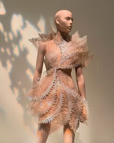 So in awe of the work of Iris Van Herpen and in particular her lace dresses made from 100% recycled plastic recovered from the ocean. I had to go and see her exhibition 3 times and every time I went I found there was always more detail to uncover, an endless source of inspiration ✨ there is hope for the future of the fashion industry and this exhibition is such a testament to that 🌱🪡 #sustainablecouture #circularfashion #circulareconomy @qagoma @irisvanherpen There Is Hope, Hope For The Future, The Fashion Industry, Circular Economy, Lace Dresses, Fashion Industry, Source Of Inspiration, Textile Art