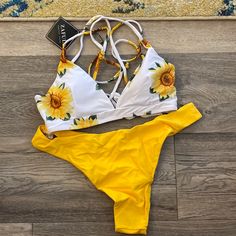 Nwt Zaful Size 8 Bikini - Sunflower Top On White With Matching Yellow Bottoms! Yellow Floral Print Swimwear For Poolside, Yellow Floral Print Swimwear For Beach Party, Spring Yellow Swimwear For Pool, Yellow Floral Print Beachwear Swimwear, Yellow Tropical Swimwear For Spring, Yellow Floral Print Swimwear For Beach, Yellow Tropical Swimwear With Floral Print, Tropical Yellow Swimwear With Floral Print, Tropical Yellow Floral Print Swimwear