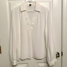 Shein V-Neck White Blouse. Size Large. Never Worn. Will Bundle To Save Shipping Costs. White V-neck Blouse For Work, Elegant White V-neck Top For Work, White V-neck Top For Workwear, White V-neck Top For Spring Workwear, Chic White Split Neck Blouse, Elegant White V-neck Top For Workwear, Elegant Split Neck V-neck Top For Spring, Elegant Collared Blouse For Brunch, Elegant White V-neck Top For Spring