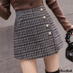 Olivia Mark - High-Waisted Plaid Mini Skirt with Stylish Design High-waisted Winter Mini Skirt For Workwear, High Waist Mini Skirt For Winter Workwear, Winter High Waist Skort With Pockets, Short Pollera, Plaid Wool Skirt, Midi Skirt Pattern, Shorts Skirts, Wool Skirt, Plaid Mini Skirt