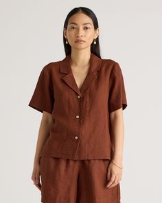 Say hi to relaxed, laidback luxe. Throw on this collared short sleeve with anything to level up a day-to-day fit. The boxy cut will pair with our linen shorts or pants to create your dream resort-life look. Our linen is made from 100% European flax, which is more sustainable and less resource-intensive to grow. Linen is the ultimate year-round fabric because it's breathable and naturally heat-regulating.  | Quince | Women's 100% European Linen Short Sleeve Shirt in Chocolate, Size Large Linen Short Sleeve, Classic Blouses, Short Sleeve Shirt Women, Linen Short, Wide Leg Linen Pants, European Linens, Linen Shorts, Linen Women, Linen Clothes