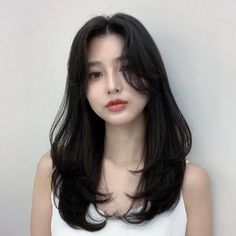 Korean Long Hair, Hair Inspiration Long, Oval Face Haircuts, Oval Face Hairstyles, Bangs With Medium Hair, Hairstyles For Layered Hair, Haircuts For Medium Hair, Haircuts Straight Hair, كريستيانو �رونالدو