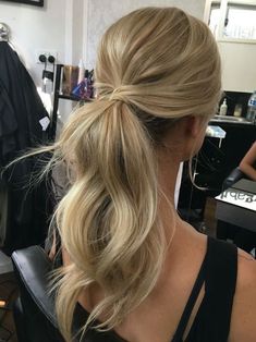 Bridal ponytails for long wedding hair 1 Bridesmaid Hair Inspo, Wedding Ponytail, Face Male, Haircuts Medium, Guest Hair, Bridesmaid Hair Makeup, Long Face