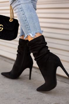 Solemate - Black Black Heeled Ankle Boots, Miss Lola, Faux Suede Boots, Perfect Heels, Ankle Heels, High Heel Boots Ankle, Looks Chic, Boots Ankle, Heels Boots