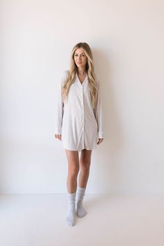 Relaxed Fit Long Sleeve Nightgown For Sleep, Long Sleeve Relaxed Fit Nightgown For Bedtime, Long Sleeve Relaxed Fit Nightgown For Sleep, Long Sleeve Relaxed Fit Nightgown, Casual Oversized Robe For Loungewear, Oversized Long Sleeve Robe For Sleep, Oversized Long Sleeve Sleep Robe, Casual Relaxed Fit Robe For Loungewear, Oversized V-neck Shirt Dress For Daywear