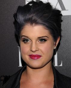 styles of highlights gray hair - Yahoo! Search Results Kelly Osbourne Hair, Hair Color Grey, Charcoal Hair, Dark Grey Hair, Kelly Osbourne, Hair Gray, Super Hair, The Beauty Department, Grey Hair Color