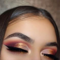 Red Eyeliner Makeup, Winter Make Up, Korean Natural Makeup, Maquillage Yeux Cut Crease, Bronze Eye Makeup, Pretty Eye Makeup, Korean Makeup Look, Makeup Sephora, Prom Inspo