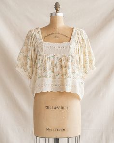 Orangerie Babydoll Top Babydoll Tops, Pretty Cottage, Clothing Tape, Floral Babydoll Top, Baby Doll Top, Boho Cottage, Adored Vintage, Effortless Outfit, Bodice Dress