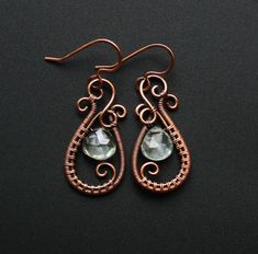 Simply elegant earrings are handcrafted from beautiful faceted moss green quartz briolettes and raw copper wire. Wire weaving adds dimension to the lower portion of the teardrop, while elegant swirl flourishes set off the briolettes on top. Earrings dangle approximately 1.5 inches from comfortable french hook earwires, and measure about 5/8ths inch wide at the widest point. Please select your choice of bright copper or pre-antiqued copper. Please note that without regular cleaning, the bright co Wire Weave Earrings, Weave Jewelry, Work Earrings, Top Earrings, Twist Jewelry, Wire Wrap Jewelry Designs, Wire Wrapped Jewelry Tutorials, Metal Forming, Wire Jewelry Tutorial