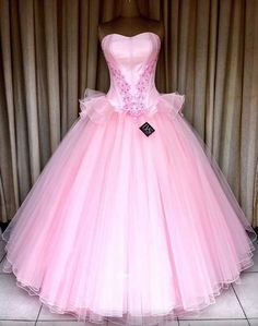 One Shoulder Prom Dress, Portraiture Drawing, Stunning Prom Dresses, Disney Princess Dresses, Kids Fashion Dress, Baby Shower Dresses, Fairytale Dress