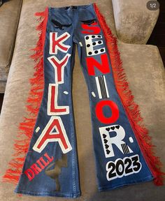 You may add any color fringe Spirit Jeans Homecoming Ideas, Spirit Overalls Diy High Schools, Fringe Jeans Outfit, Homecoming Painted Jeans, Homecoming Overalls Ideas, Overall Homecoming Ideas, Homecoming Jeans Decorated, Spirit Jeans Homecoming, Spirit Jeans Ideas