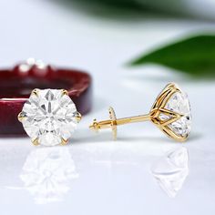 2 Carat round Stone Lab Grown Diamond Earrings Claw Prong IGI Certified Lab Diamond 10K 14K 18K Solid Gold Earrings Stud Earrings Screw Back 𝐏𝐥𝐞𝐚𝐬𝐞 𝐧𝐨𝐭𝐞: Lab Diamond is also known as Lab Grown Diamond, CVD, HPHT, Green Diamond, Eco-Friendly Diamond, Ethical Diamonds, Earth-Friendly Diamonds, or Man-Made Diamonds. 𝐌𝐚𝐢𝐧 𝐒𝐭𝐨𝐧𝐞 𝐜𝐨𝐦𝐞𝐬 𝐰𝐢𝐭𝐡 𝐈𝐧𝐭𝐞𝐫𝐧𝐚𝐭𝐢𝐨𝐧𝐚𝐥 𝐆𝐞𝐦𝐨𝐥𝐨𝐠𝐢𝐬𝐭 𝐂𝐞𝐫𝐭𝐢𝐟𝐢𝐜𝐚𝐭𝐞𝐬. 𝐖𝐞 𝐆𝐮𝐚𝐫𝐚𝐧𝐭𝐞𝐞𝐝 𝐎𝐮𝐫 𝐋𝐚𝐛𝐠𝐫𝐨𝐰𝐧 𝐃𝐢𝐚𝐦𝐨? Yellow Gold Solitaire Earrings, Round Cut, Yellow Gold Solitaire Earrings Round Cut, Gold Solitaire Round Earrings, Vvs Clarity 14k Gold Round Earrings, Gold Round Earrings With Prong Setting, Yellow Gold Solitaire Earrings For Anniversary, Solitaire Round Earrings For Anniversary, Gold Solitaire Earrings, Fine Jewelry Round Prong Set Earrings