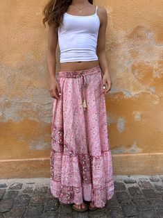 Products – Liva Larsen Mexican Skirts, Different Body Types, Italy Outfits, Summer Attire, Love Clothing, Cute Summer Outfits, Summer Fits, Dream Clothes, Stretchy Fabric