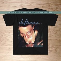 Tee Shirt Metal, Deftones White Pony Wallpaper, Deftones Shirt, Tim Hardaway, Around The Fur, Metal Shirt, Rock Band Shirts, Metal Shirts, Hip Hop Shirts