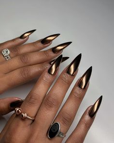 Dark femme 🌚 @apresnailofficial sculpted long stiletto @daily_charme black gel polish @the_gelbottle_inc bronze chrome #gelx… | Instagram Black Chrome Nails, Wife Nails, Bronze Nails, Shiny Nails, Pretty Gel Nails, Mob Wife, Chic Nails, Dope Nails, Nail Arts