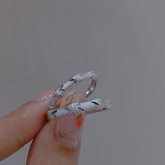 Color: PR002625 Size: Adjustable Fashion Element: Bamboo Joint Style: Affordable luxury style White Minimalist Midi Rings, Trendy White Rings For Anniversary, White Open Ring Couple Rings, White Metal Promise Ring, Trendy White Open Ring, Trendy White Wedding Ring, Minimalist White Metal Rings, Minimalist White Metal Ring, Minimalist White Open Couple Rings