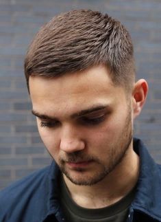 Elegant Haircut, Crew Cut Fade, Men's Crew Cut, Ivy League Haircut, Low Maintenance Haircut, Tousled Hair, Tapered Haircut, Cool Mens Haircuts