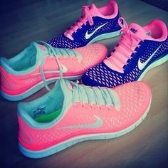 More shoes Outfits With Tennis Shoes, Nike Running Shoes For Women, Outlet Nike, Running Shoes For Women, Fitness Outfits, Nike Running Shoes, Nike Free Run, Roshe Run, Nike Nfl