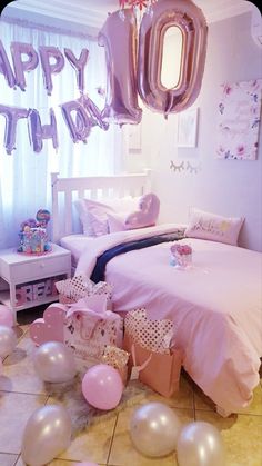 Big 10 Birthday Ideas, Birthday Surprise Kids, Happy Birthday Decor, Birthday Room Decorations, 10 Birthday, Cute Birthday Ideas, 10th Birthday Parties, Sleepover Party