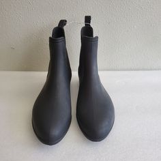 Boots Are In Very Good Condition Never Used But May Have Light Wear From Storage. No Box Pull-On 5.5" Shaft Height 1" Heel Pointed Toe Jeffrey Campbell Rain Boots, Chunky Chelsea Boots, Black Rain Boots, Chelsea Rain Boots, Ankle Rain Boots, Black Rain, Black Goth, Comfortable Boots, Jeffrey Campbell Shoes