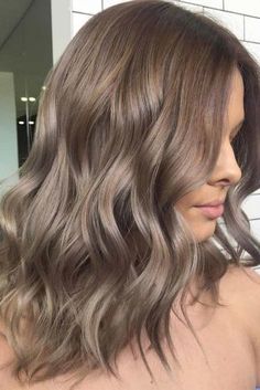 Dark Blonde With Icy Highlights, Solid Dark Ash Blonde Hair, Neutral Light Brown Hair, Ashy Brown Hair, Mom Hair, Butterfly Haircut, Ash Brown Hair