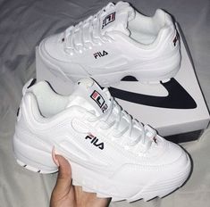 Shoes Sneakers Nike, Fresh Shoes, Girly Shoes, Aesthetic Shoes, Nike Sneakers Women, Swag Shoes