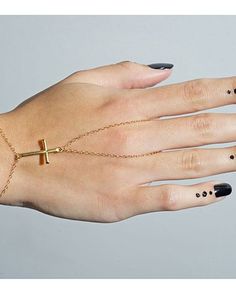 I love these bracelets Hand Jewellery, Cross Nails, Diy Wire Jewelry, Shine Bright Like A Diamond, Cross Ring, Hand Chain, Gold Cross, Arm Candy, Ring Bracelet