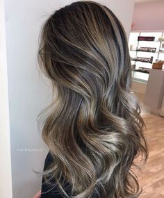 Hair Brown Teasy Lights, Teasy Lights Brunette To Blonde, Teasy Lights Brunette, Teasy Lights, Brunette Hair With Highlights, Brown Hair Balayage, Honey Hair, Mom Hairstyles, Brown Blonde Hair