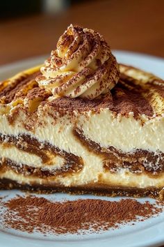 Cinnamon Roll Cheesecake Cheesecake Fall Recipes, Rich Dessert Recipes, Cinnamon Cheesecake Recipe, Cinnamon Cheesecake Recipes, Desserts With Whipping Cream, Pillsbury Dessert Recipes, Cinnamon Rolls Cheesecake, Fancy Cheesecakes, Cream Cheese Cake Frosting