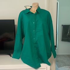 Nwt! Oversize Fit. Button Up. Western Denim Shirt, Boyfriend Cut, Green Satin, Long Sleeve Tunic, Oversized Shirt, Denim Shirt, Button Up Shirt, Flannel Shirt, Shirt Color