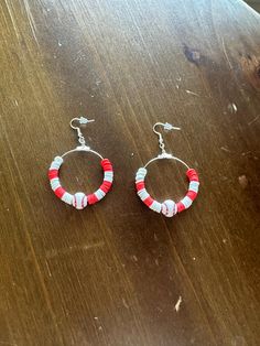 BASEBALL with RED and WHITE beaded earrings Casual White Beaded Earrings, White Beaded Earrings, Katy Tx, Seed Bead Earrings, Bead Earrings, White Beads, Seed Bead, Beaded Earrings, Seed Beads