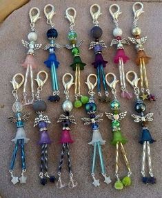 a bunch of charms that are laying on the ground